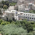 Follow The Sun Boutique - Pool, Breakfast & Sea Views San Ġiljan