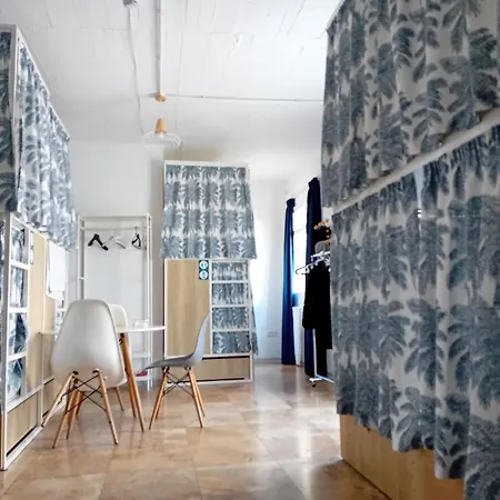 Follow The Sun Boutique - Pool, Breakfast & Sea Views