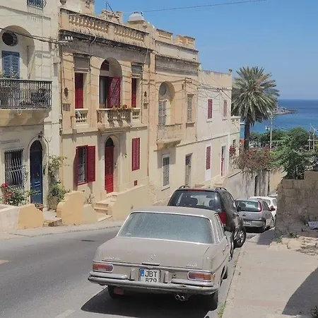 Follow The Sun Boutique - Pool, Breakfast & Sea Views * San Julián