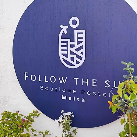 Follow The Sun Boutique - Pool, Breakfast & Sea Views Hostel Saint Julian's