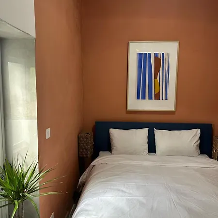 Follow The Sun Boutique - Pool, Breakfast & Sea Views *