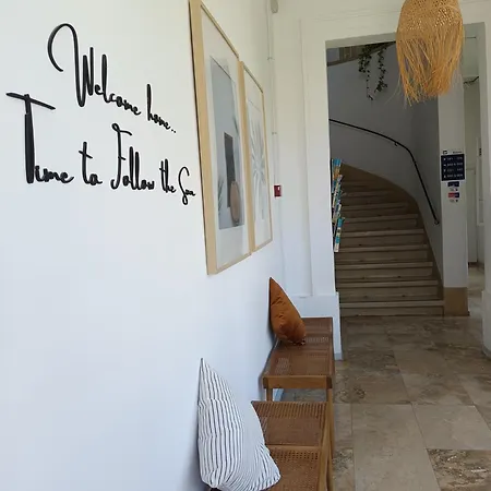 Hostal Follow The Sun Boutique - Pool, Breakfast & Sea Views