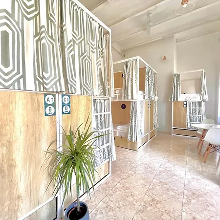 Follow The Sun Boutique - Pool, Breakfast & Sea Views *