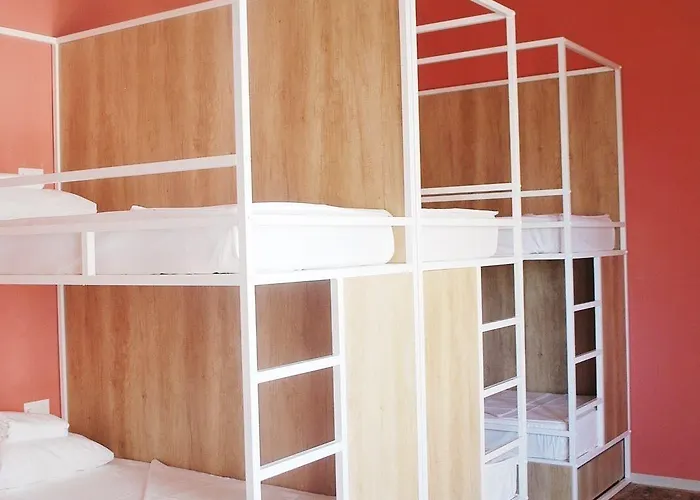 Follow The Sun Boutique - Pool, Breakfast & Sea Views