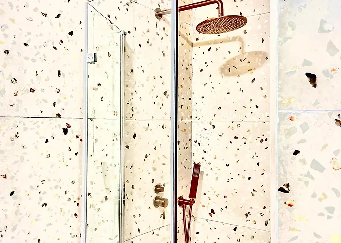 بيت شباب Follow The Sun Boutique - Pool, Breakfast & Sea Views *